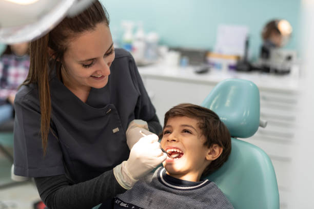 Best Emergency Dental Care for Broken or Chipped Teeth in Woodlake, CA
